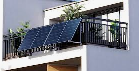 Installation eines Balkonkraftwerks – Schritt für Schritt erklärt (2025 Leitfaden)